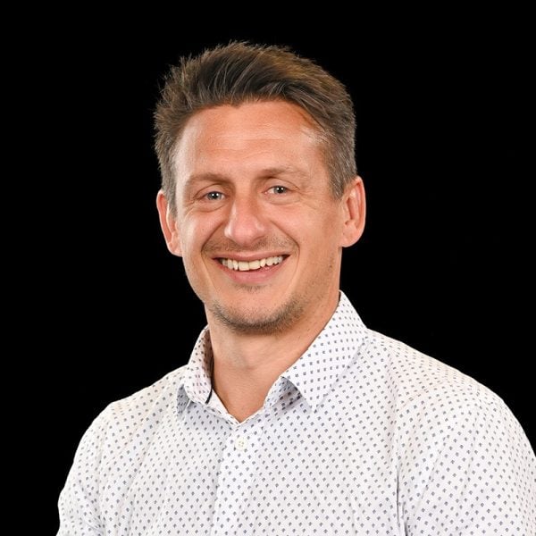 Brett Hallam photo (1)